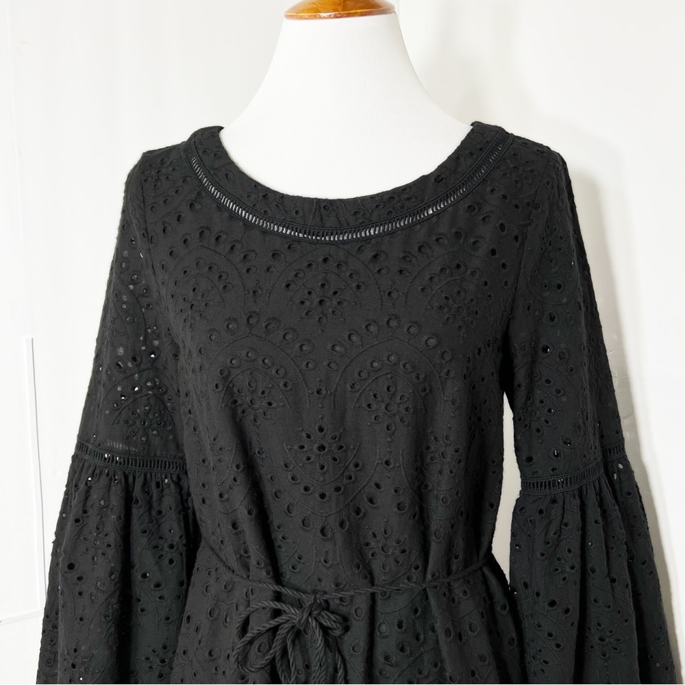 NWT Cupcakes and Cashmere Black Eyelet Lace Ruffle Tie Waist Mini Dress Small - Picture 3 of 14